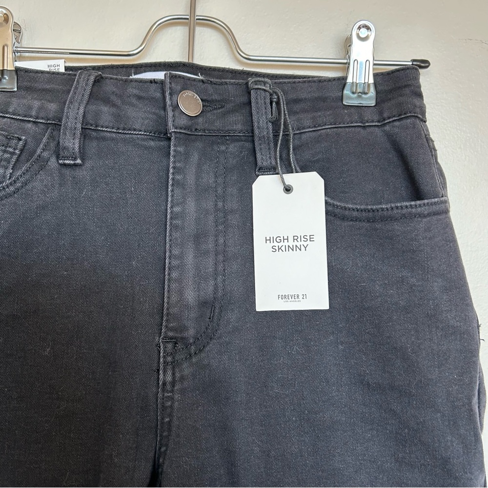 Lace Ankle Black Jean - Picture 5 of 5